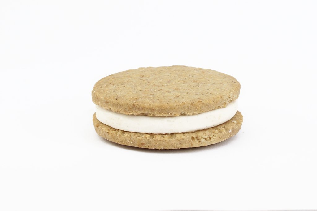 Alfajor vegano Meltaim coco y crema