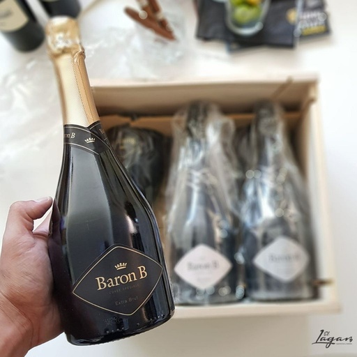 Estuche Baron B Brut Nature + Copa Champagne Princesa + Baron B Rosé